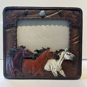 Picture Photo Frame 3D Horses Leather Look Resin Free Standing Equestrian Decor